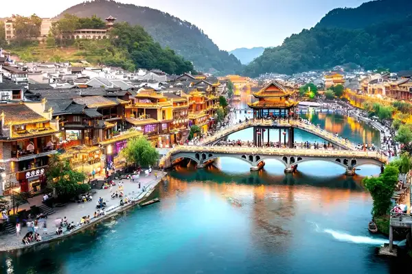 DU LỊCH TRUNG QUỐC : KHÁM PHÁ NGHI XƯƠNG & TRƯƠNG GIA GIỚI